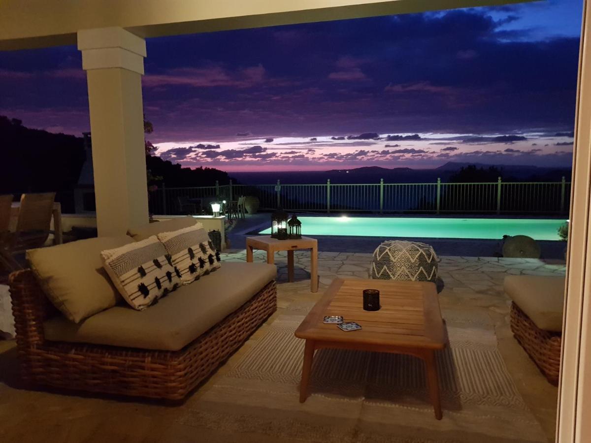 Villa Theia Kavvadades ภายนอก รูปภาพ